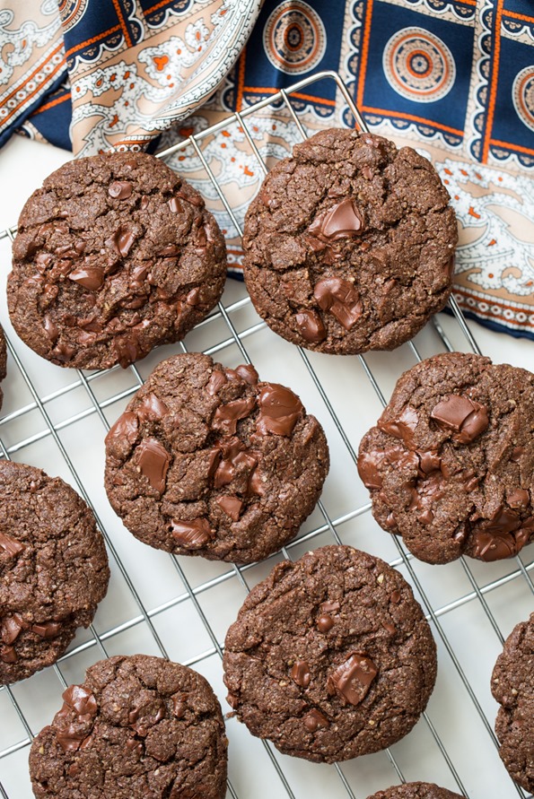 One Bowl Double Chocolate Chunk Cookies — Oh She Glows