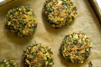 Crispy Quinoa Cakes (Vegan, Gluten-Free, Nut-Free)