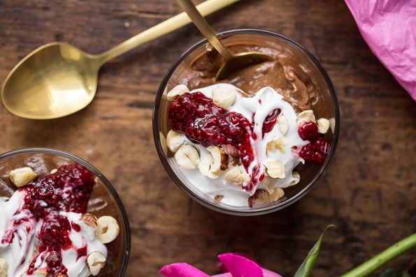 veganchocolatemousse 5325   Raw Chocolate Pudding (Vegan + No Added Sugar)