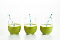 Friday FAQs: My fave julienne peeler and spiralizer, quick dinner ideas, packable lunches, and more! Matcha Wheatgrass Protein Smoothie 02850